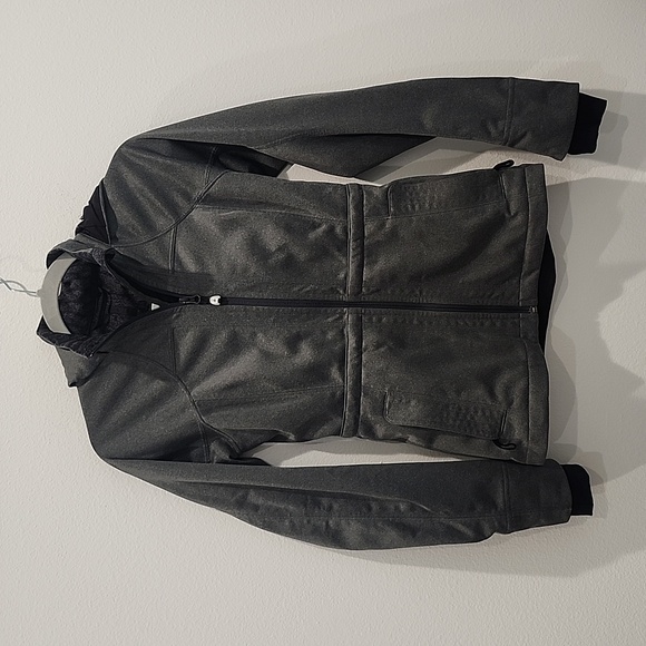 RARE LULULEMON EMBARK SOFTSHELL WATERPROOF JACKET SIZE 4 SMALL - Picture 3 of 9